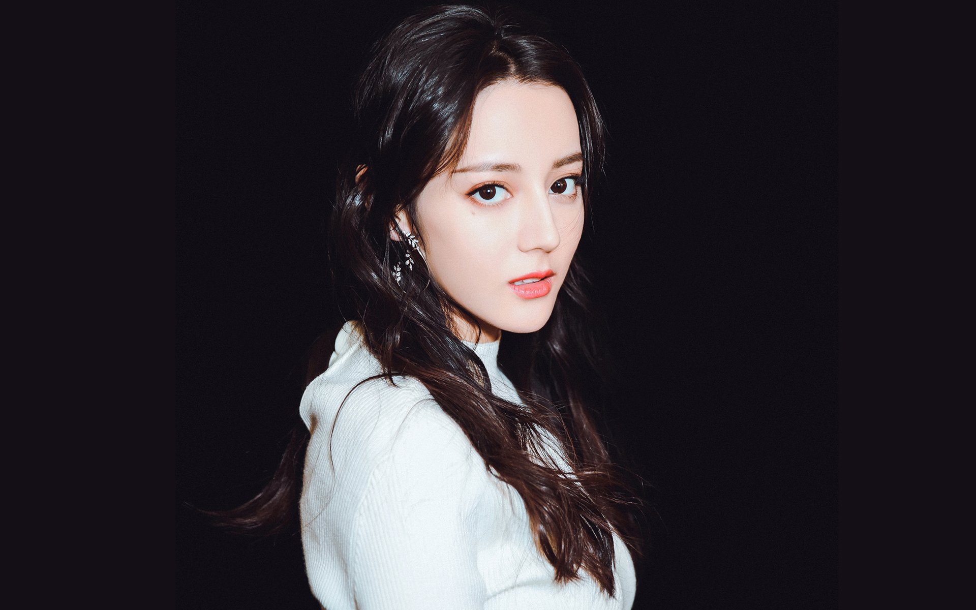 绿茵场上的救赎，德里赫特在阿根廷对阵希腊的史诗对决中重生